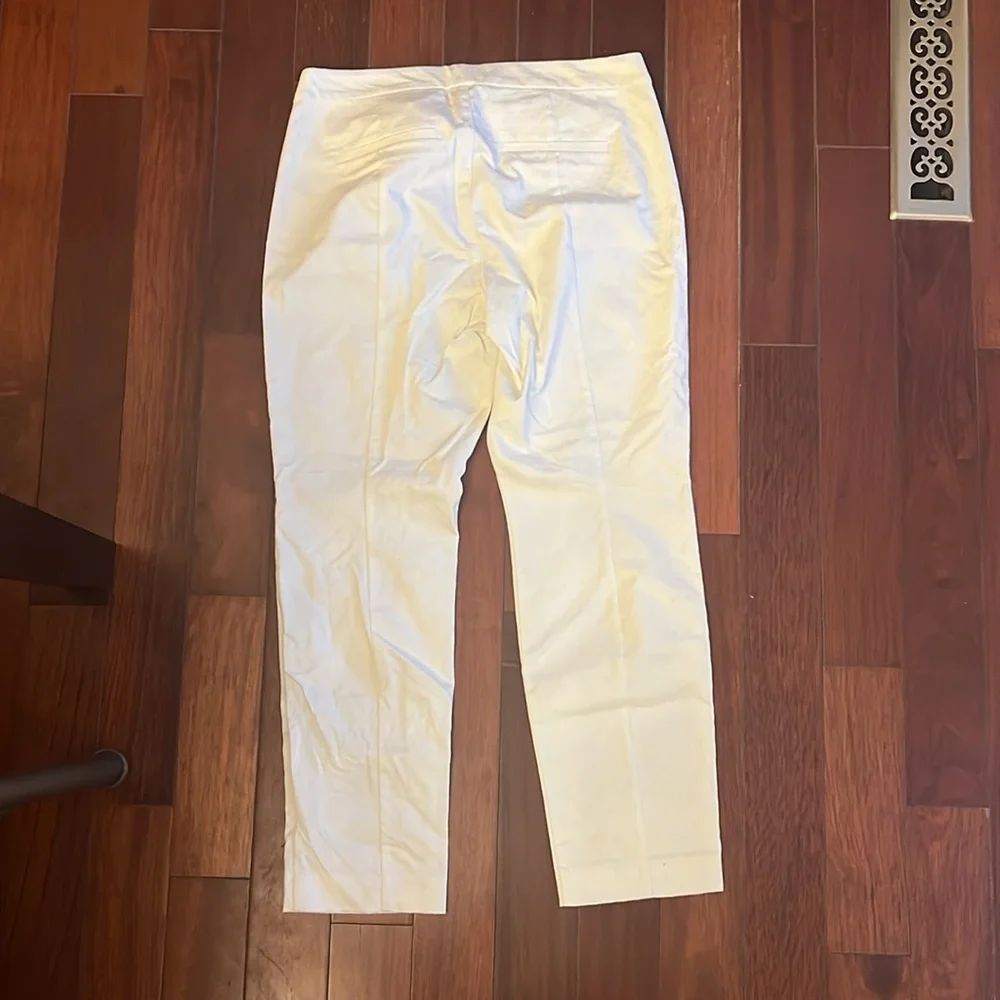 Lilly Pulitzer 29” Kelly‎ Textured Ankle Length Pant - Picture 11 of 12